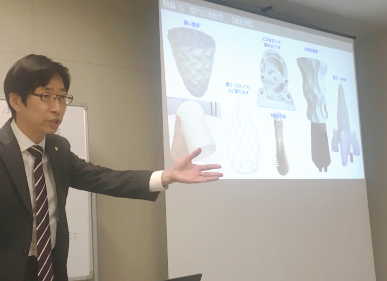 �i�m�_�b�N�X������Ђ̍����c�ƕ����̍u��