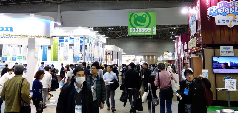 エコプロダクツ2015に出展しました。会場は多くの来場者で人気を得ることができました。